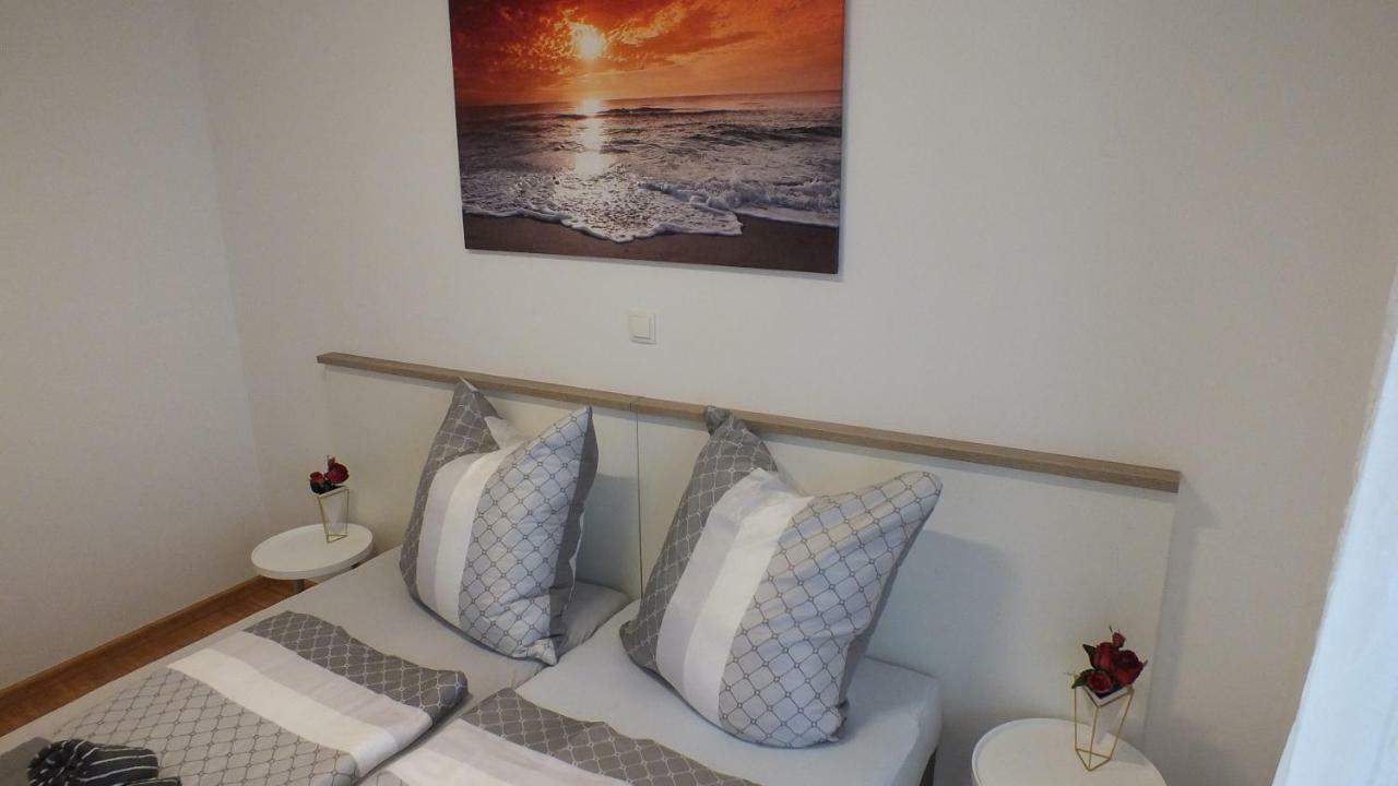 Apartment Paulina Новаля Екстериор снимка