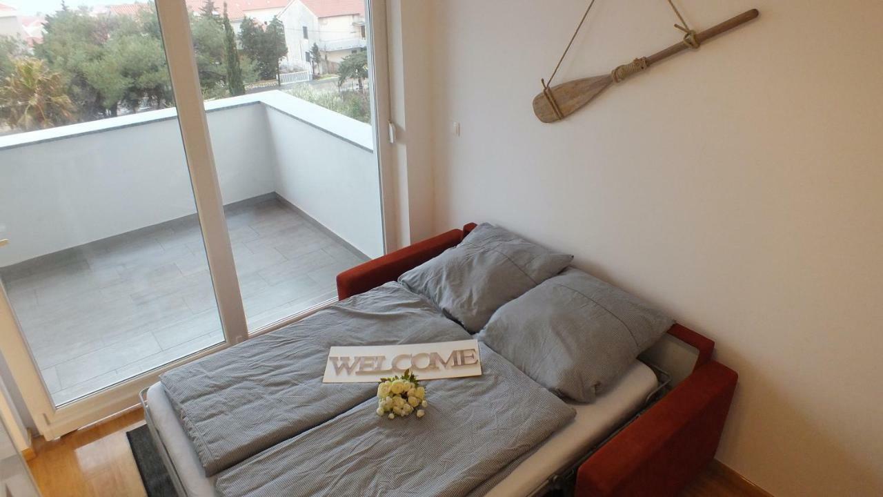 Apartment Paulina Новаля Екстериор снимка